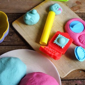 GIOCO PLASTILINA